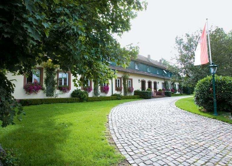 Der Linslerhof - Hotel, Restaurant, Events & Natur Überherrn Exterior foto